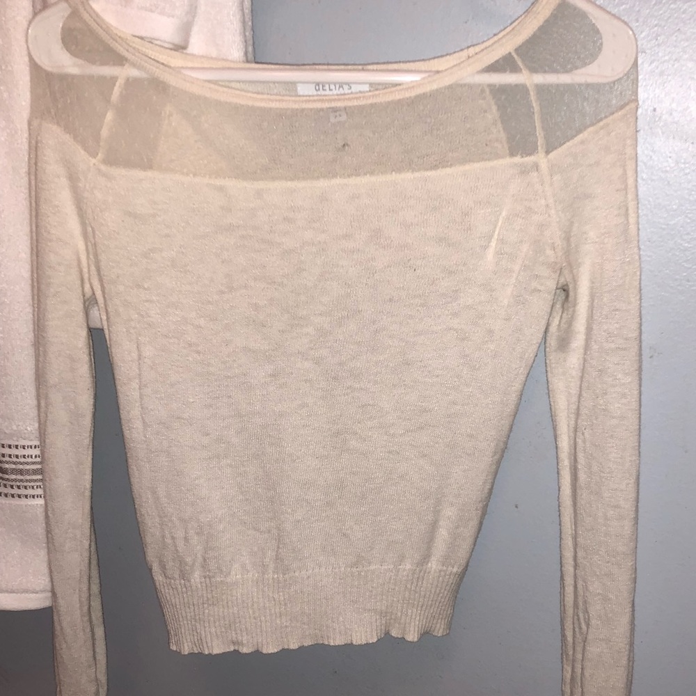 Off white sweater